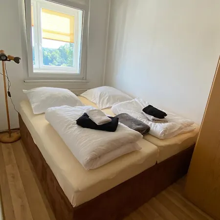 Mit Loggia Und Traumblick Apartament Heinrichsort