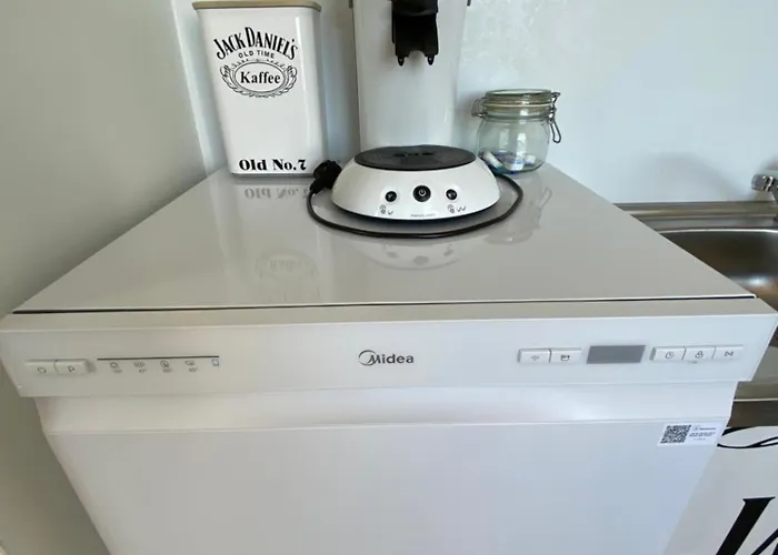 Apartment Mit Loggia Und Traumblick Heinrichsort