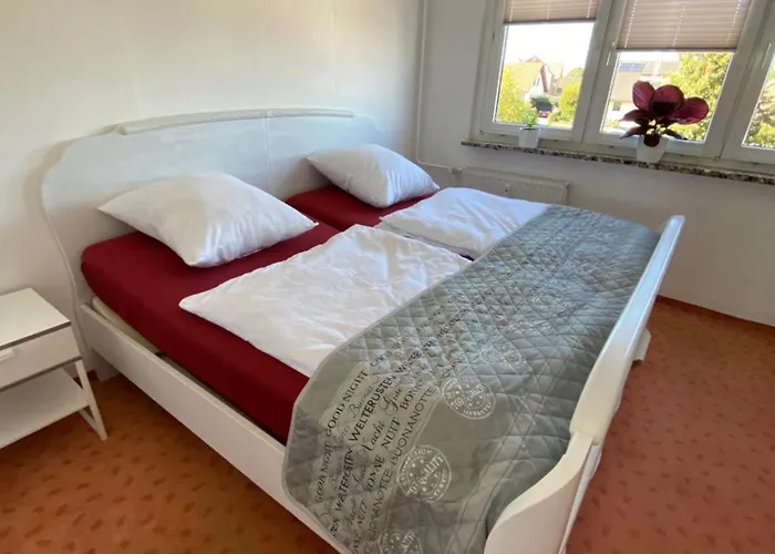 Mit Loggia Und Traumblick Apartment Heinrichsort