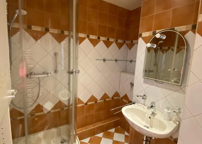 Mit Loggia Und Traumblick